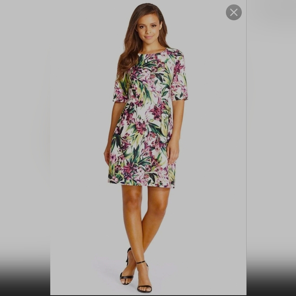 Kaya & Sloane Dresses & Skirts - Kaya & Sloane floral dress
